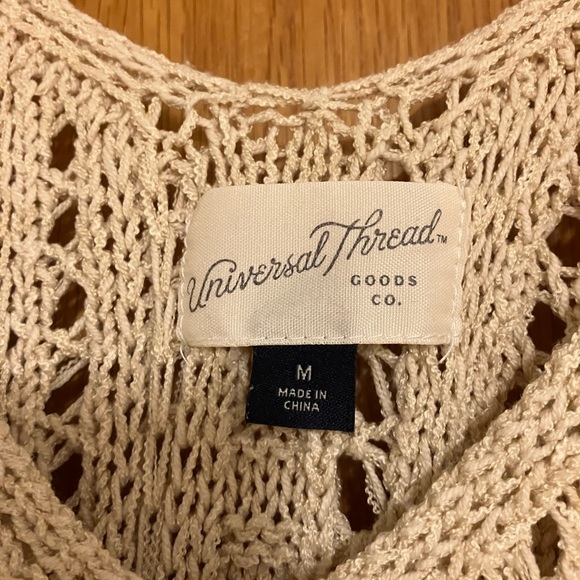 Universal Thread Crochet Beige Blouse - Picture 3 of 3